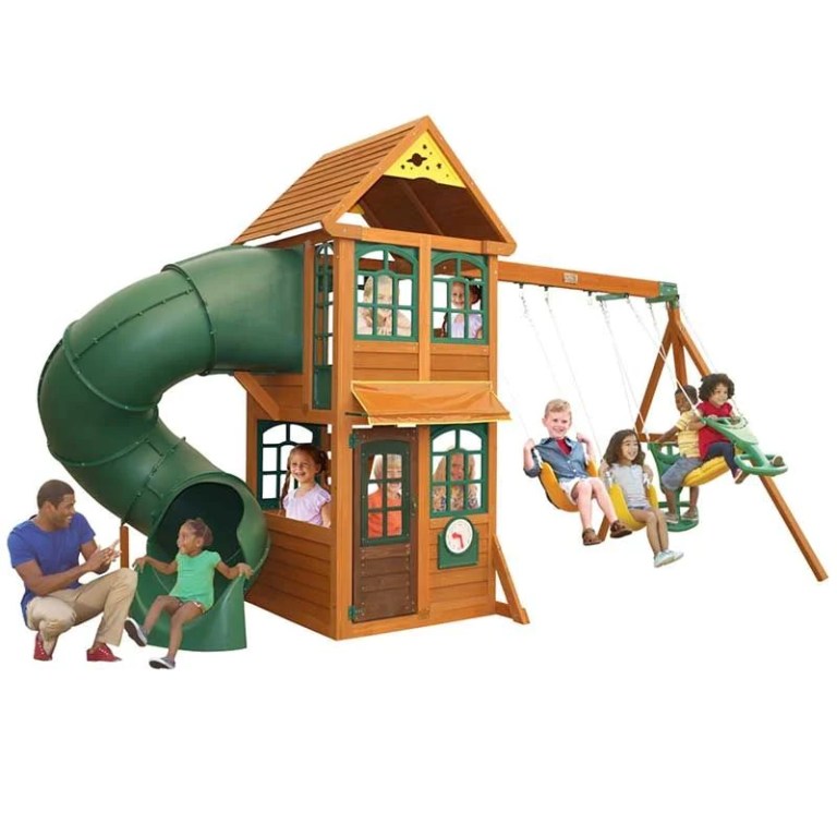 Cloverdale Wooden Swing Set / Playset